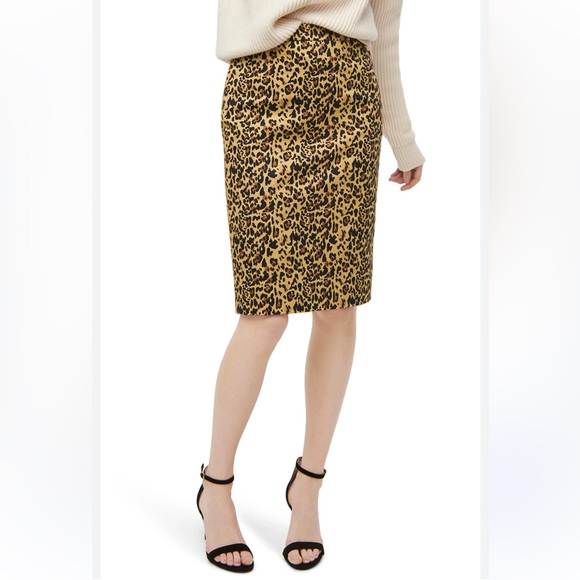 J. Crew Dresses & Skirts - NWT J Crew Animal Print No 2 Pencil Skirt